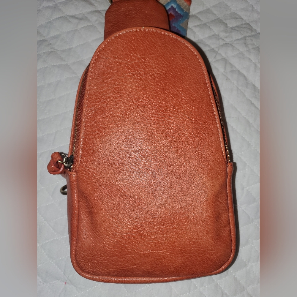Urban Originals sling bag - Picture 15 of 15